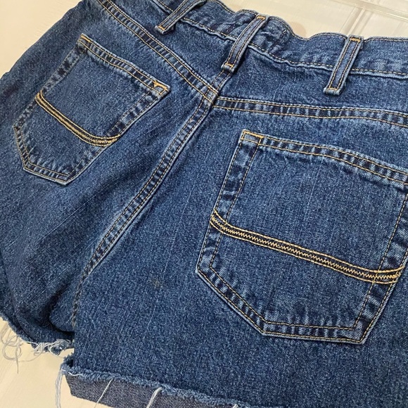 C.E. Schmidt Cutoff Raw Hem Denim Jean Shorts Plaid Lining - Picture 3 of 6